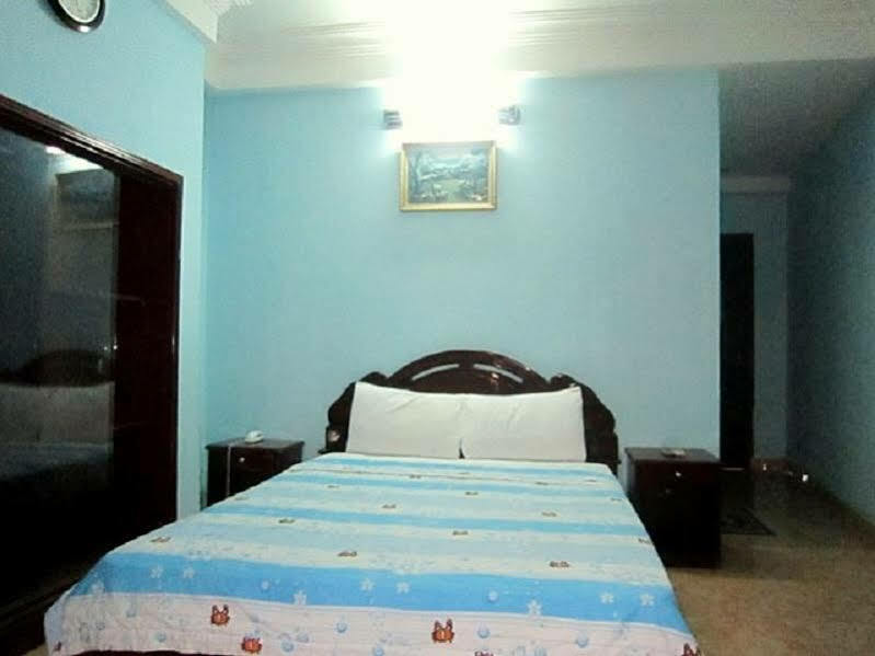ฮา ตรัง โฮเต็ล Hotel โฮจิมินห์ซิตี้ ภายนอก รูปภาพ