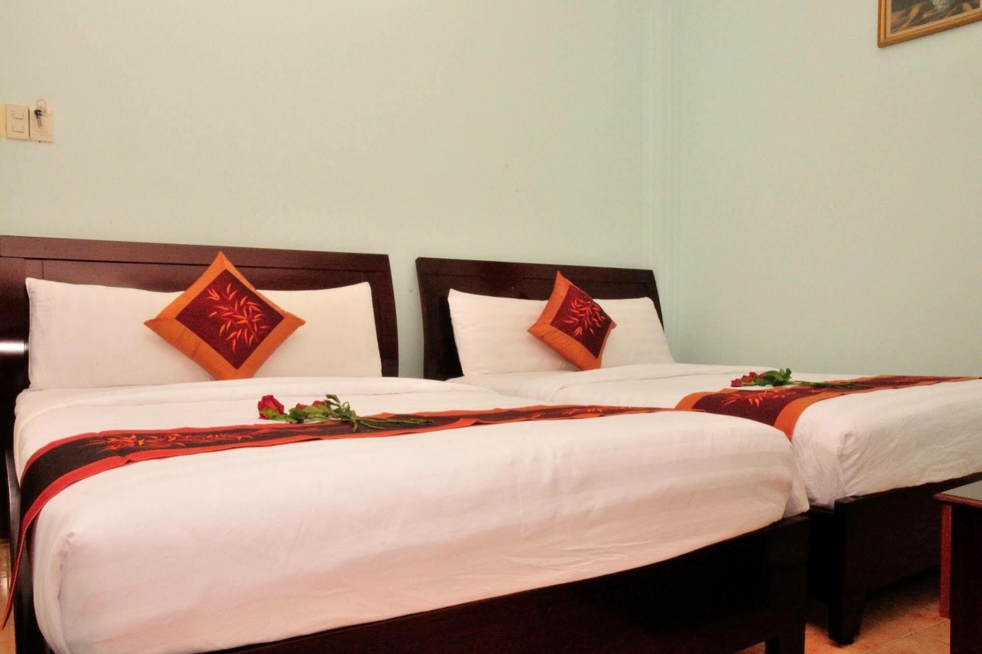 ฮา ตรัง โฮเต็ล Hotel โฮจิมินห์ซิตี้ ภายนอก รูปภาพ