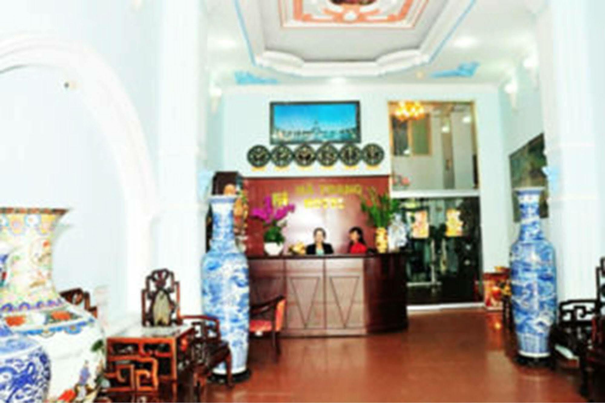 ฮา ตรัง โฮเต็ล Hotel โฮจิมินห์ซิตี้ ภายนอก รูปภาพ