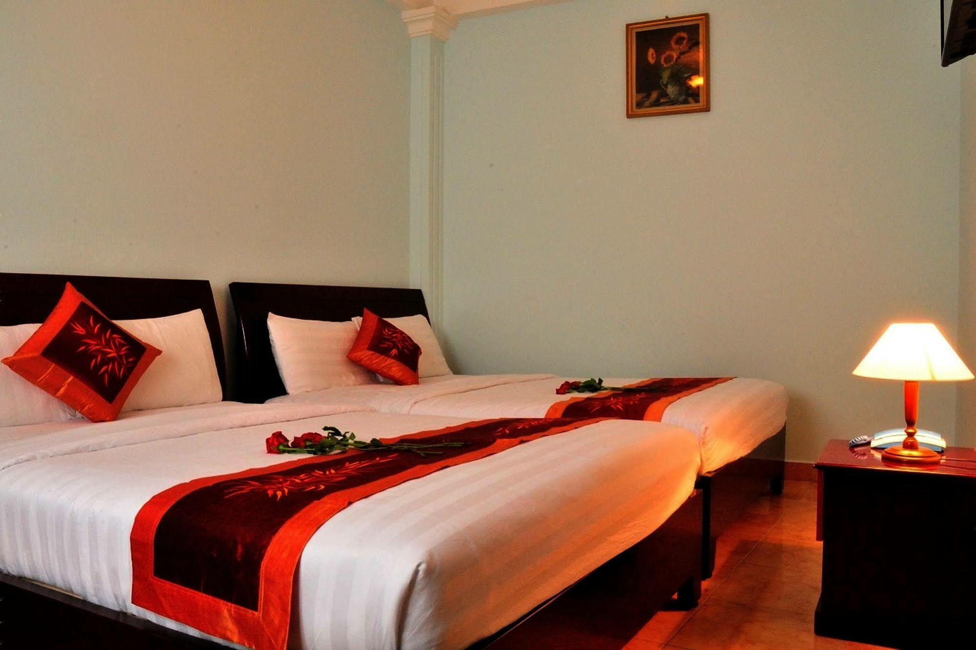 ฮา ตรัง โฮเต็ล Hotel โฮจิมินห์ซิตี้ ภายนอก รูปภาพ